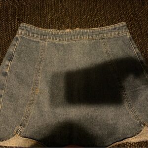 Pacsun Mini Skirt, Very confortbale, Worn twice